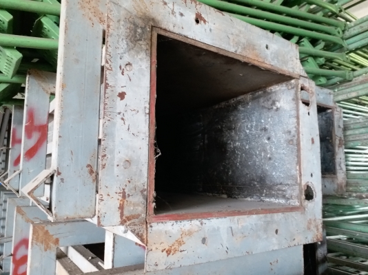 ขายแบบหล่อเสาโรงงาน 0.4 x 0.5 x 8.00 m.