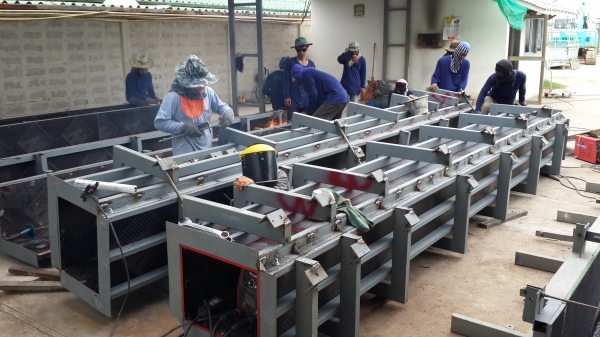 ขายแบบหล่อเสาโรงงาน 0.4 x 0.5 x 8.00 m.