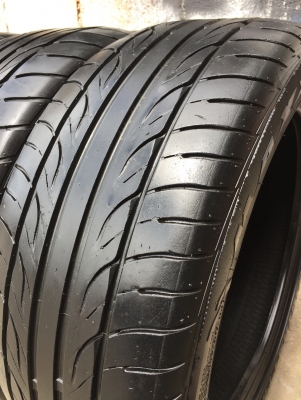 ยาง Maxxis 215-50-17 ปี 17 ครบชุด 4 เส้น 3500 สวยๆไม่มีปะไม่บวมไม่กินข้างดอกยางเหลือเยอะเอาไปวิ่งกัน ยาง Maxxis 215-50-17 ปี 17 ครบชุด 4 เส้น 3500 สวยๆไม่มีปะไม่บวมไม่กินข้างดอกยางเหลือเยอะเอาไปวิ่งกัน