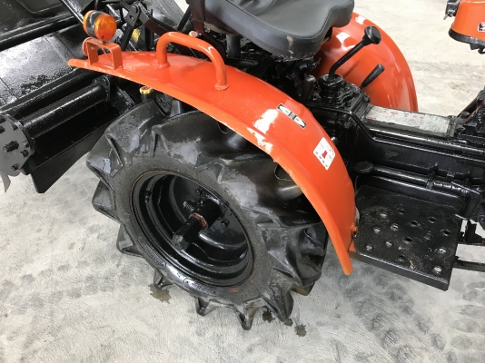 Yanmar ym1100สภาพดีเก่าญี่ปุ่น มีใบอินวอย ไม่เคยใช้ในไทย Yanmar ym1100สภาพดีเก่าญี่ปุ่น มีใบอินวอย ไม่เคยใช้ในไทย