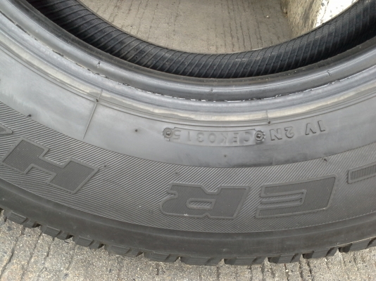 ยาง bridgstone205/16ปี15 ชุดละ2500 บาท ยาง bridgstone205/16ปี15 ชุดละ2500 บาท