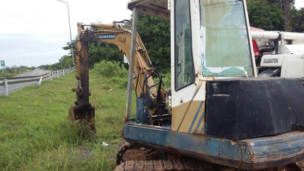 โคมัทสุ 30-5