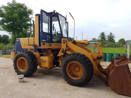รถตักล้อยาง Komatsu WA180-1 พร้อมใช้งาน