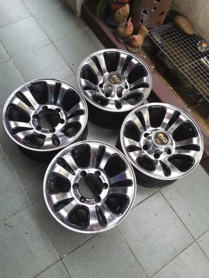 ล้อ JRD ขอบ 15*7 et-5 สภาพดี สวยๆ 1ชุด