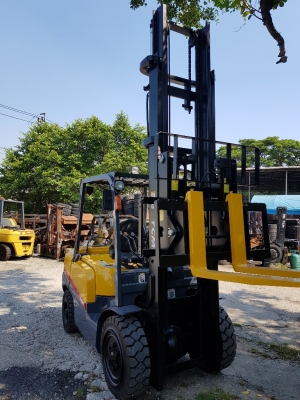 ขายรถยกTCM 3ตัน เกียร์ออโต้ เสาสูง 5 เมตร งากระดก (รถนอก ) ด่วน ขายรถยกTCM 3ตัน เกียร์ออโต้ เสาสูง 5 เมตร งากระดก (รถนอก ) ด่วน