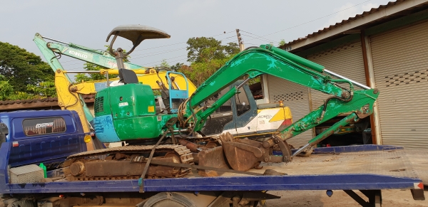 ขายด่วนรถเเบคโฮ ซูมิโตโมSH30JXรถนอกเพื่งนำเข้ามาใหม่สวยเดิมๆเคื่องดีปั่มแรงคอลโทลน้ำมันปั้มนิ้ว บูมอามร์สวยเร็วแรงไม่โหลด เครื่องอีซูซู3สูบระบบเต่ากะต่ายลายหัวกะแทกพร้อมครบรถยังไม่เคยใช้งานในไทยเลย