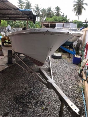 ขายเรือ 17ฟุต พร้อมเครื่อง honda 30แรง