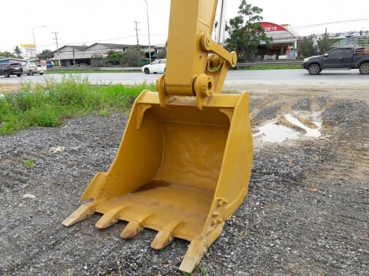 รถแบ็คโฮ CAT 320D เครื่อง/ปั๊มเดิม ไฟฟ้าครบ เอวแน่น ช่วงล่างเต็ม ไม่โหลด เอกสารพร้อม