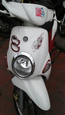 ขาย Yamaha Fiore 115 i ปี 54 เครื่องดีเดิมๆ ภายนอกใช้ได้ สีแดงซีดๆหน่อย เล่มพร้อมชุดโอน