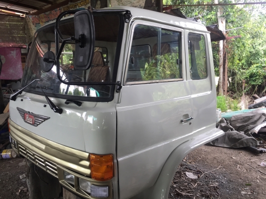 ขาย หัวสิบล้อ ฮีโน่  F18  สีใหม่ เบรคทิฟี่ อุปกรณ์ครบ