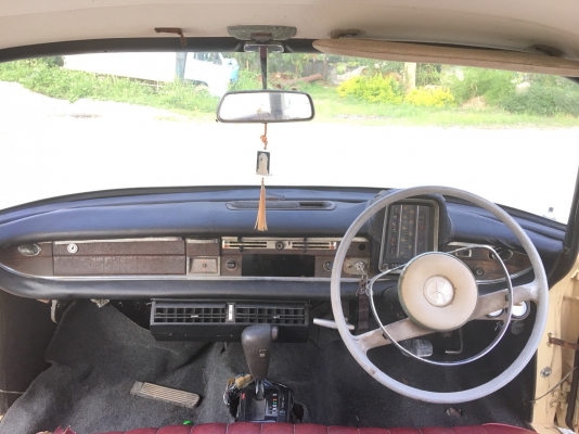 ขายรถเบ้นหางปลา