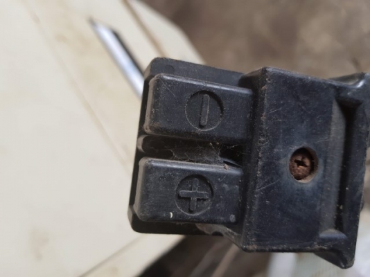 ตู้ชาร์จแบตเตอรี่ ไฟเข้า 380 V. DC 24 V. 120 A.