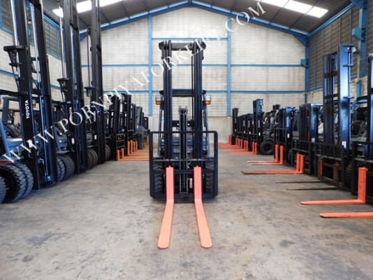 จำหน่ายรถ Forklift TOYOTA 02-8FD30 ใหม่ป้ายแดง จำหน่ายรถ Forklift TOYOTA 02-8FD30 ใหม่ป้ายแดง