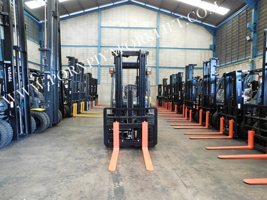 จำหน่ายรถ Forklift TOYOTA 52-8FD30 จำหน่ายรถ Forklift TOYOTA 52-8FD30