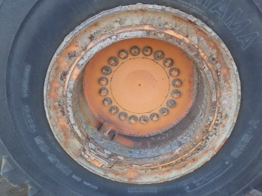 ขายรถตัก ยี่ห้อTCM รุ่น ZW250 ขายรถตัก ยี่ห้อTCM รุ่น ZW250