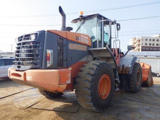 ขายรถตัก ยี่ห้อTCM รุ่น ZW250 ขายรถตัก ยี่ห้อTCM รุ่น ZW250