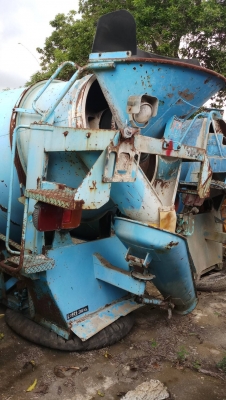 ลดล้างสต๊อกขายตามสภาพโม่เก่านอก 3 คิว