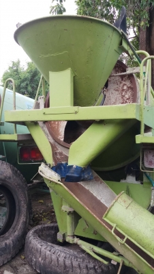 ลดล้างสต๊อกขายตามสภาพโม่เก่านอก 2 คิว ชุดไฮดรอลิคครบ