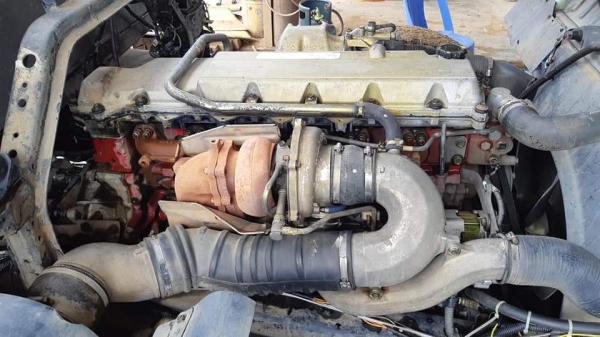 6ล้อหัวลาก.ช่วงต่อดั้มใด้ Hino.FF1J240แรงเทอร์โบอินเตอร์ ช่วงต่อดั้มใด้สวยๆมี3คัน