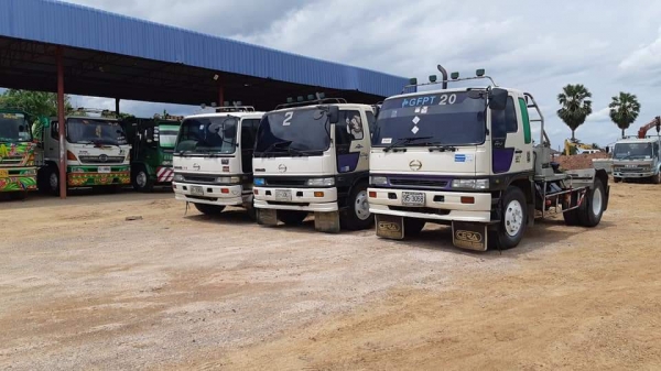 6ล้อหัวลาก.ช่วงต่อดั้มใด้ Hino.FF1J240แรงเทอร์โบอินเตอร์ ช่วงต่อดั้มใด้สวยๆมี3คัน