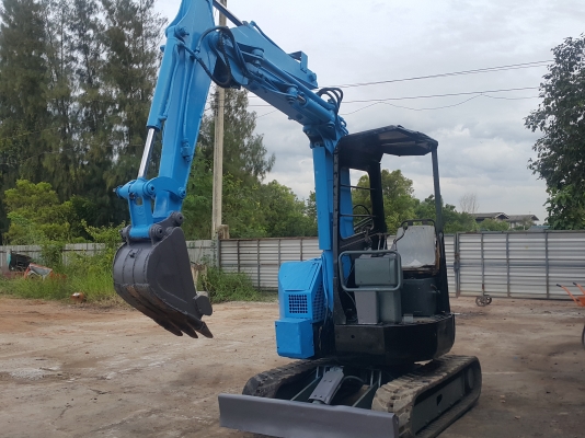 รถแบคโฮ HITACHI EX30 รถเก่านอกพึ่งนำเข้า ยังไม่เคยใช้งานในไทย คอนโทลสั้น ปั๊มนิ้ว มีไลน์หัวกระแทกไฟฟ้า รถสวย สภาพดี พร้อมใช้งาน มีเอกสารใบอินวอยซ์ มี VDO การทำงานให้ชม