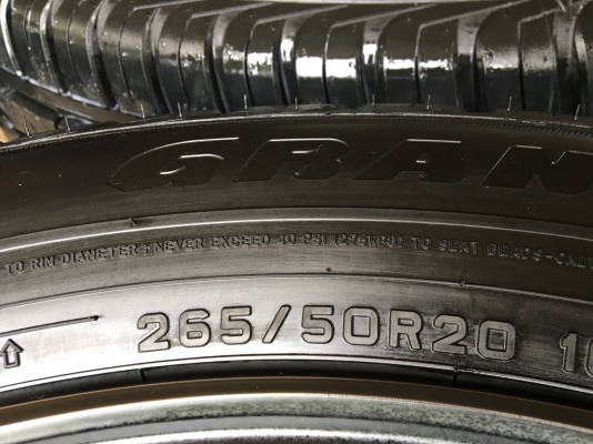 ล้อแม็กป้ายแดง All New Fortuner TRD ขอบ 20 พร้อมยางป้ายแดง 265-50-20 Dunlop ปี 18 แม็กสวยกริ๊บ ตุ่มอลัง