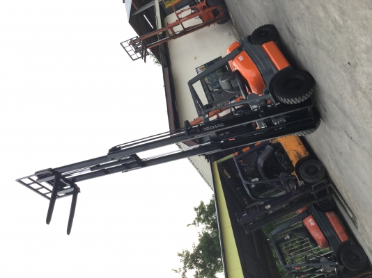 อาร์ ซี เอช โฟรคลิฟท์ ขาย โตโยต้า รุ่น 6 เครื่องดีเซล 2.5 ตัน