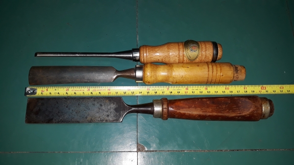 ขายสิ่วชุด3ด้ามสิ่วเล็บ1" , 1/4และสิ่วขนาด1 1/4" งานเก่า ขายสิ่วชุด3ด้ามสิ่วเล็บ1" , 1/4และสิ่วขนาด1 1/4" งานเก่า