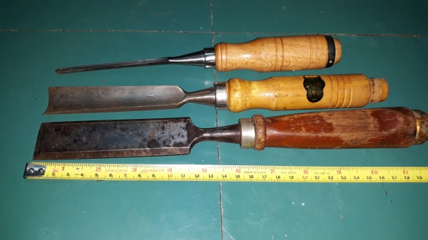 ขายสิ่วชุด3ด้ามสิ่วเล็บ1" , 1/4และสิ่วขนาด1 1/4" งานเก่า