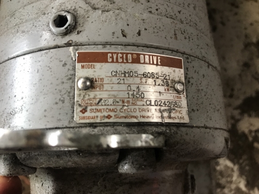 ขายมอเตอร์เกียร์ Cycro drive Sumitomo 0.5HP. 380V อัตราทด 1:21 เพลาออกประมาณ 66รอบต่อนาที สภาพสวยมากเดิมๆ วิ่งนิ่ม พร้อมใช้งาน มี 6 ตัวครับ ขายมอเตอร์เกียร์ Cycro drive Sumitomo 0.5HP. 380V อัตราทด 1:21 เพลาออกประมาณ 66รอบต่อนาที สภาพสวยมากเดิมๆ วิ่งนิ่ม พร้อมใช้งาน มี 6 ตัวครับ