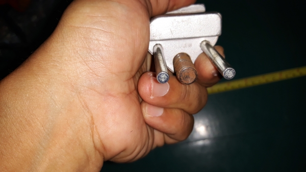 ขายจิ๊กจับใบกบใบสิ่วเก่าเก็บMADE IN JAPAN.มือสอง