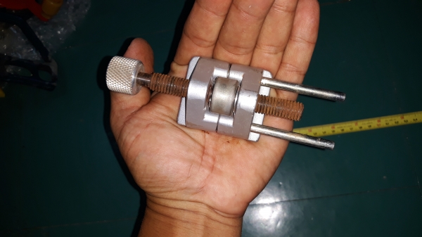ขายจิ๊กจับใบกบใบสิ่วเก่าเก็บMADE IN JAPAN.มือสอง