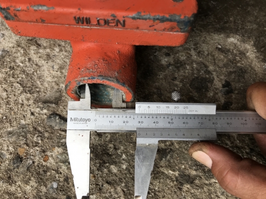 ขายปั๊มไดอะแฟรม Wilden made in USA โครงสร้างอลูมิเนียม ขนาด 1นิ้ว สภาพสวย ดูดแรง พร้อมใช้งาน