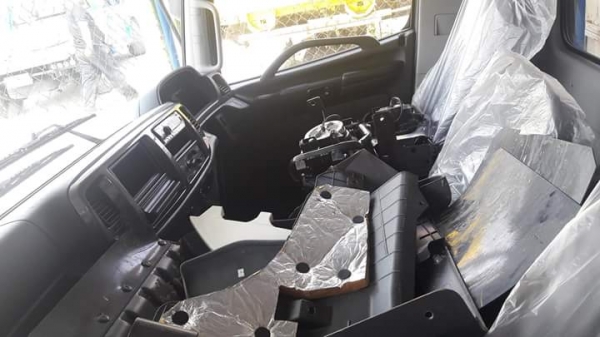 หัวรถยี่ห้อ hino  รุ่น เมก้า fc9j ถอดบัส หกล้อ