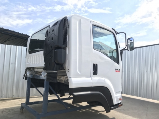 หัวรถยี่ห้อ ISUZU รุ่น 360