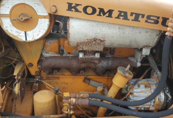 รถดัน Komatsu D20PL-3 รถดัน Komatsu D20PL-3