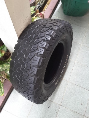 เศษยาง BF KO2 USA. 265-70-16 ปี16 สภาพดี มี 1เส้น เศษยาง BF KO2 USA. 265-70-16 ปี16 สภาพดี มี 1เส้น