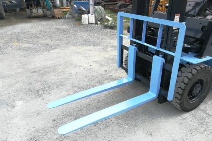 ขาย รถโฟคลิฟท์ SUMITOMO 2.5ตัน ดีเซล เสา 4เมตร นำเข้าจากญี่ปุ่น โทร.090-986-2521 อ๊อบ