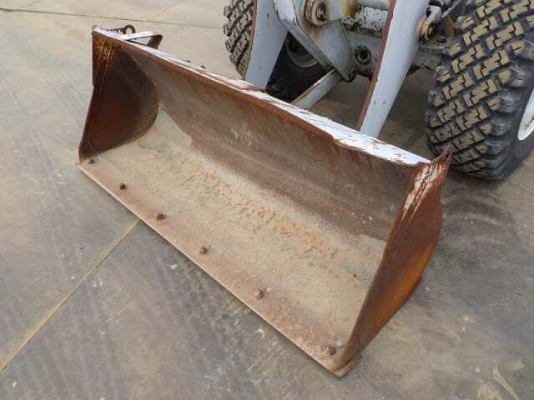 ขายรถตัก FURUKAWA FL35-2 เครื่องยนต์ 3 สูบ ระบบเลี้ยวเอวอ่อน 2000 ชม สมบูรณ์พร้อมใช้ครับ FROM JAPAN ติดต่อ 063-9316985 ID LINE : 0639316985