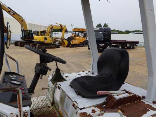 ขายรถตัก FURUKAWA FL35-2 เครื่องยนต์ 3 สูบ ระบบเลี้ยวเอวอ่อน 2000 ชม สมบูรณ์พร้อมใช้ครับ FROM JAPAN ติดต่อ 063-9316985 ID LINE : 0639316985