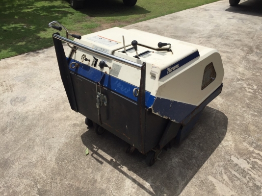 รถกวาดถนน เก็บขยะ ดูดฝุ่น HOWA รุ่น HF58 มือสองจากญี่ปุ่น