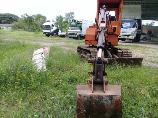 ขายด่วนรถแบคโฮ KOMATSU PC60-3 ขายด่วนรถแบคโฮ KOMATSU PC60-3