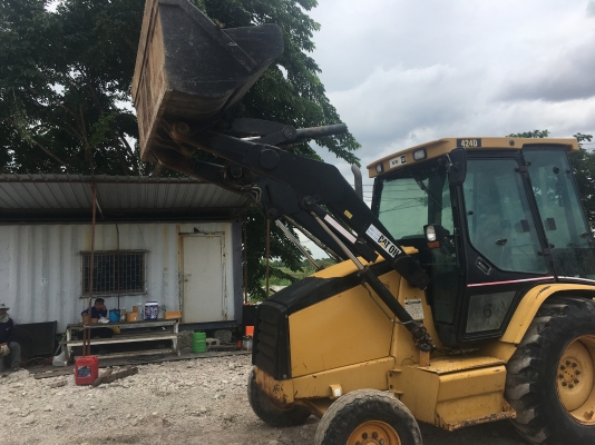 ขายด่วน ตักหน้าขุดหลัง CAT424D สวยพร้อมใช้ ด่วนลดเหลือ 490,000บาท