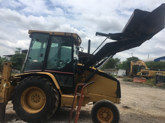 ขายด่วน ตักหน้าขุดหลัง CAT424D สวยพร้อมใช้ ด่วนลดเหลือ 490,000บาท