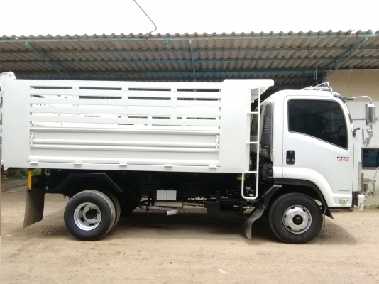 6 ล้อดัมพ์ *EURO.3* ISUZU FRR 210 แรงม้า *ยาว 4.00 ม.* รถสวยเดิมทั้งคัน+เดิมทุกชิ้น * รถห้างแท้ * ปี