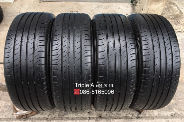 ยาง 215-55-17 Dunlop ปลายปี 15 ดอกยางหนา สภาพดี
