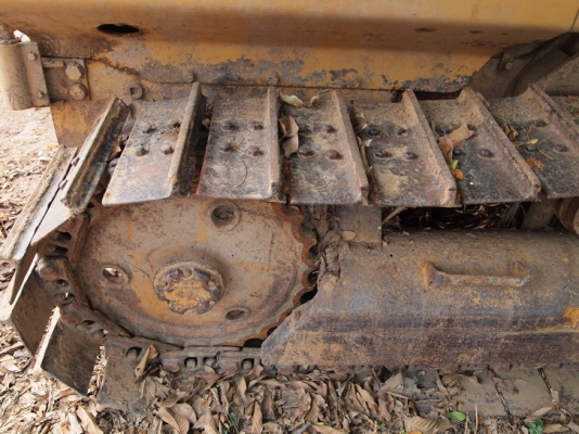 รถดันดินตีนตะขาบ Caterpillar D3 พร้อมลุยงาน เอกสารอินวอย์ครบ