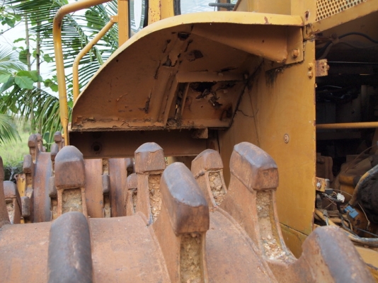 รถดันดินล้อหนาม Caterpillar 816 พร้อมลุยงาน