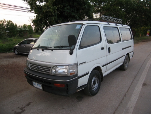 ขายรถตู้ TOYOTA ตามสภาพพร้อมใช้งาน