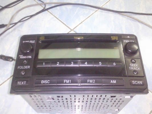 เครื่องเสียงติดรถยนต์ วีโก้ สภาพ95\% ขาย 1850 บาท